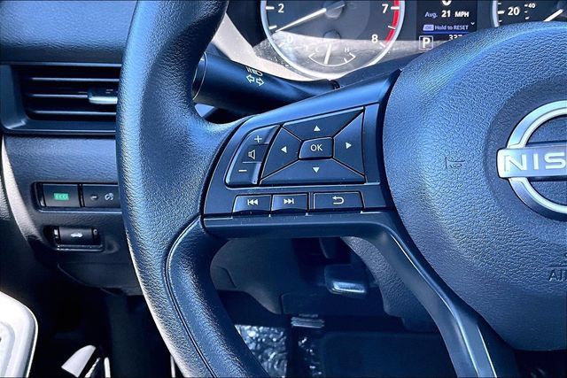 Certified 2025 Nissan Sentra S FWD image 11