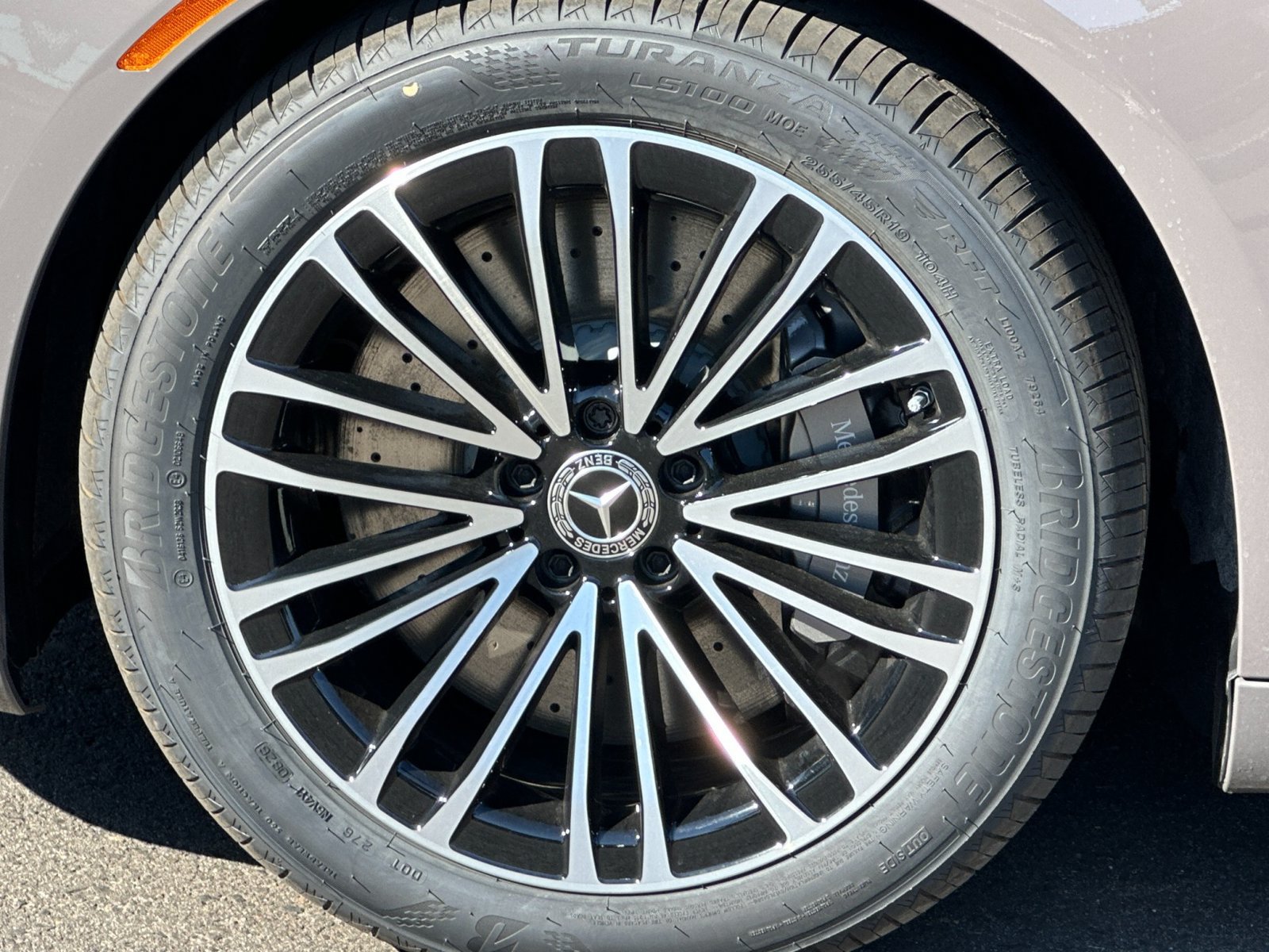 New 2027 Mercedes-Benz S 580 4MATIC Sedan image 30