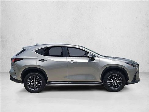 Used 2024 Lexus NX 250 FWD w/ Towing Package (2000 Lbs) image 4