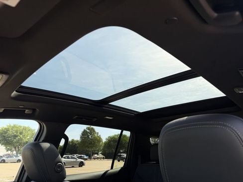 Used 2025 Chevrolet Traverse High Country w/ LPO, Floor Liner Package FWD image 25