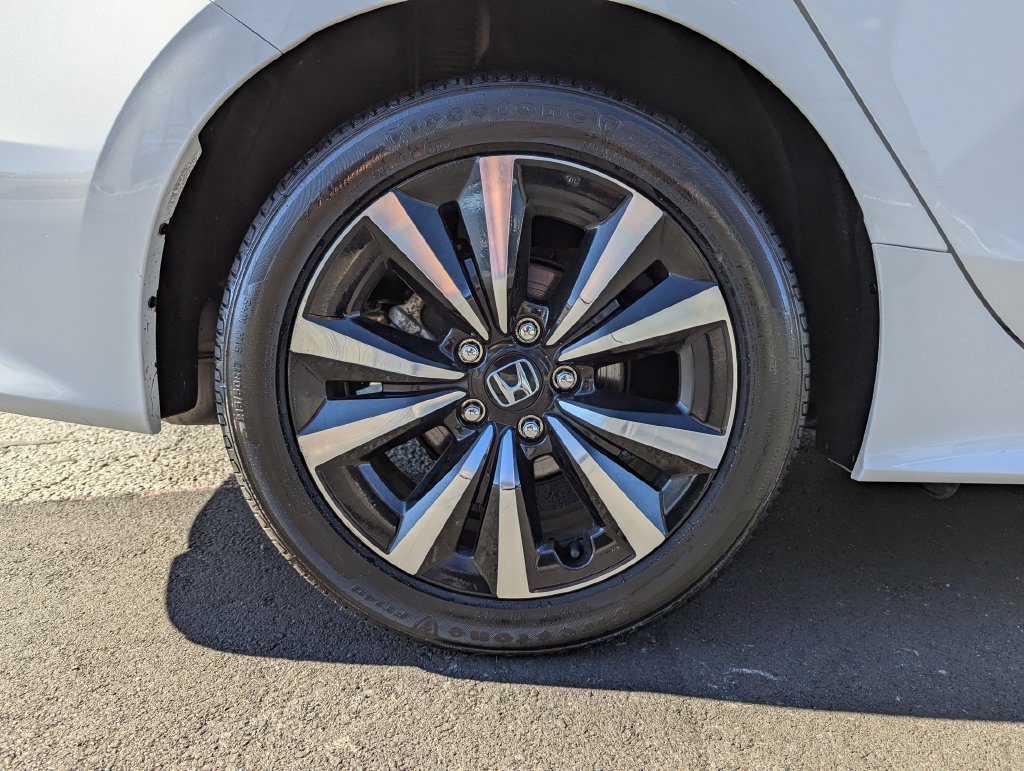 Used 2024 Honda Civic EX image 48