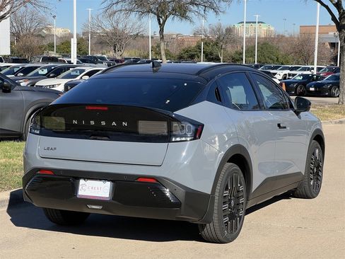 New 2026 Nissan Leaf Platinum+ image 4