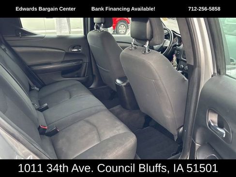 Used 2013 Dodge Avenger SXT image 10