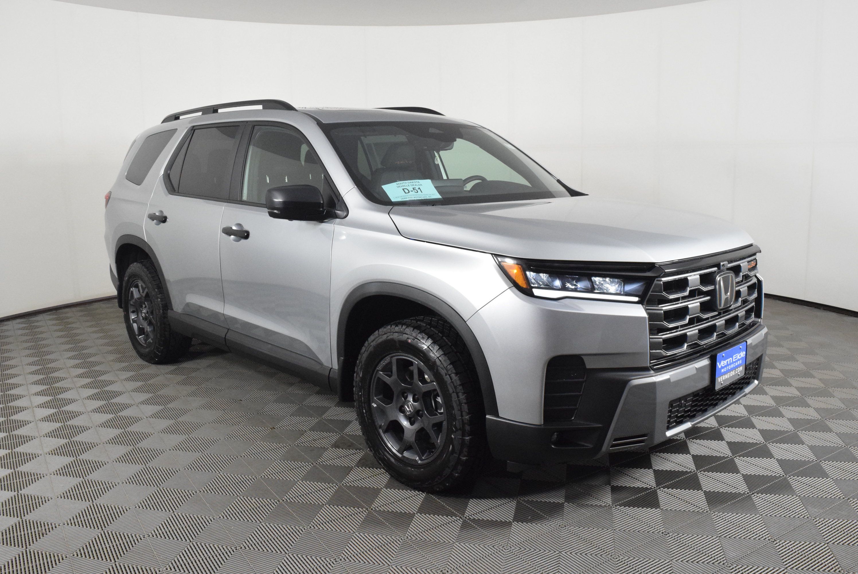 New 2026 Honda Pilot TrailSport image 4