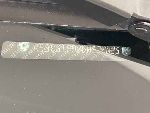 Used 2016 Honda Odyssey Touring Elite image 29