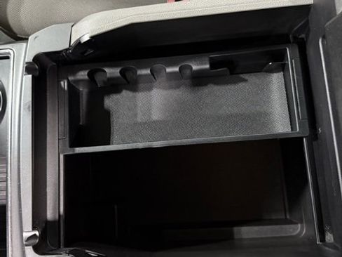 Used 2019 Ford F250 XLT w/ XLT Value Package image 26