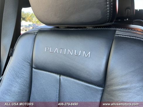 Used 2015 Ford Expedition Platinum AWD/4WD image 27