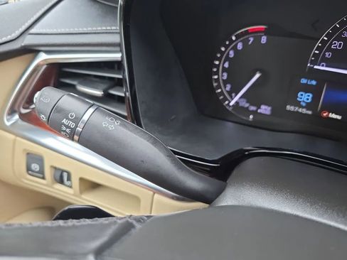 Used 2019 Cadillac XT5 Luxury FWD image 24