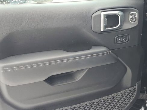 Used 2023 Jeep Wrangler Unlimited Sahara w/ Cold Weather Group image 20