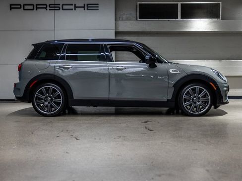 Used 2019 MINI Cooper Clubman S w/ Driver Assistance Package image 9