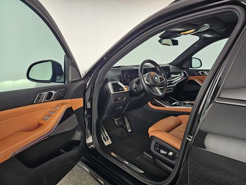 Used 2023 BMW X7 xDrive40i w/ Executive Package AWD/4WD image 21