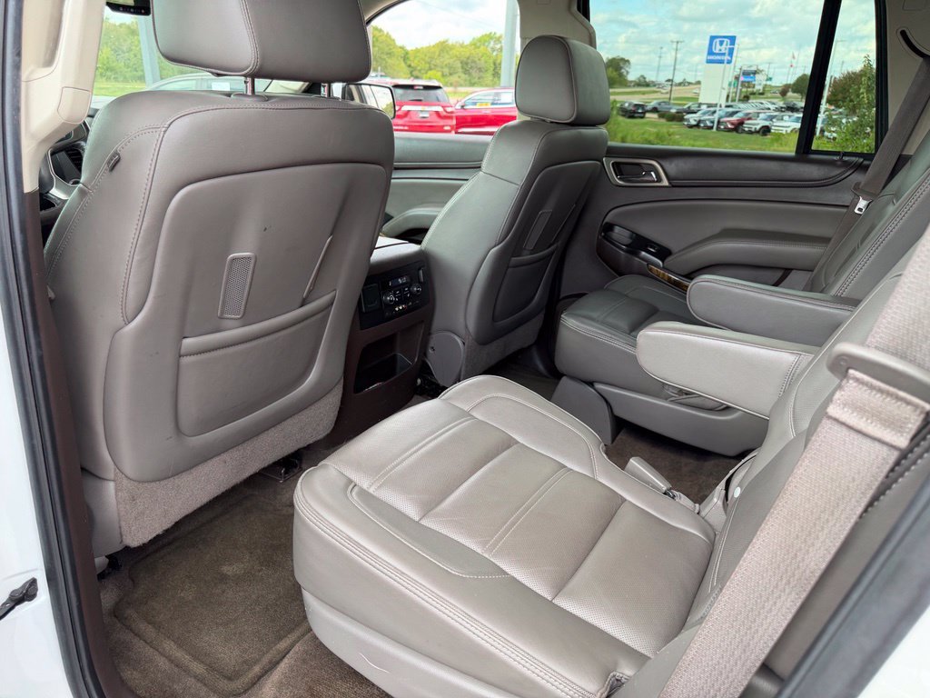 Used 2016 GMC Yukon Denali w/ Open Road Package AWD/4WD image 16