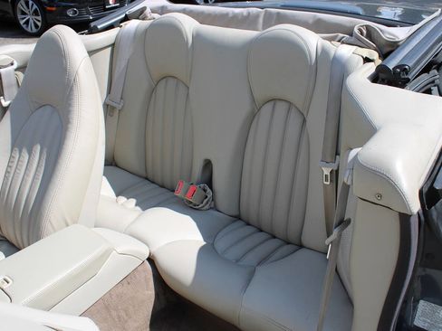 Used 2000 Jaguar XK8 Convertible RWD image 34