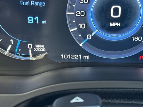 Used 2018 Cadillac Escalade Platinum AWD/4WD image 29