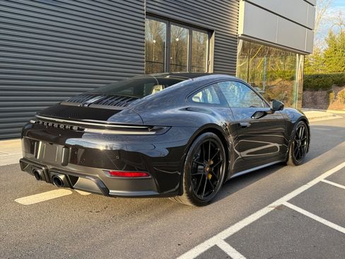 Certified 2026 Porsche 911 Carrera GTS image 7