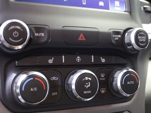 Used 2022 RAM 1500 Big Horn image 32