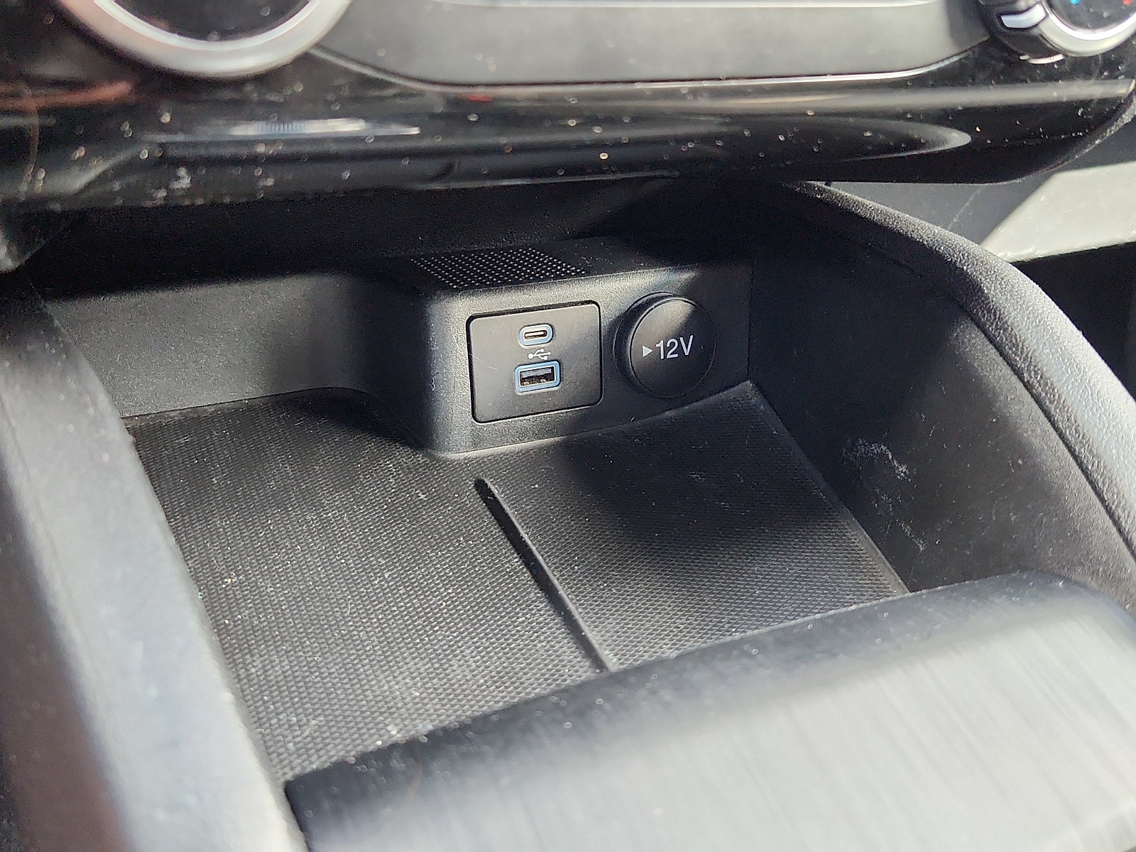 Certified 2022 Ford Escape SE AWD/4WD image 24