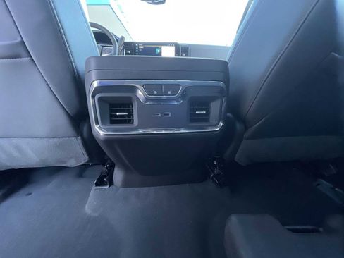 Used 2024 Chevrolet Silverado 2500 LTZ w/ LTZ Premium Package image 21