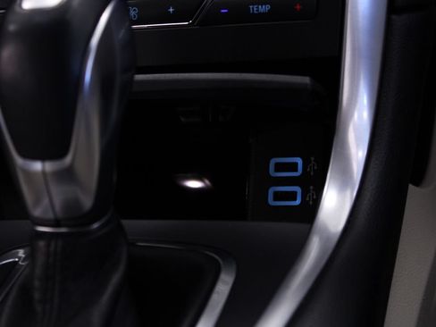 Used 2018 Ford Edge Titanium w/ Equipment Group 302A FWD image 27