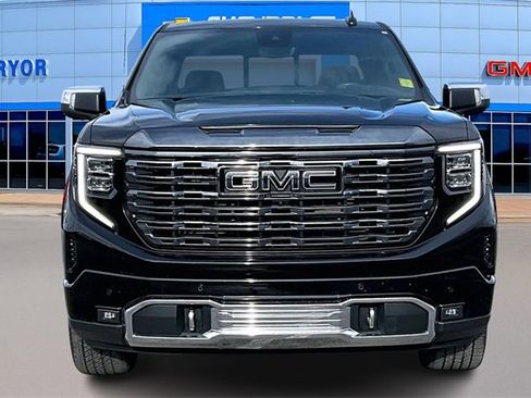 Used 2024 GMC Sierra 1500 Denali Ultimate image 2