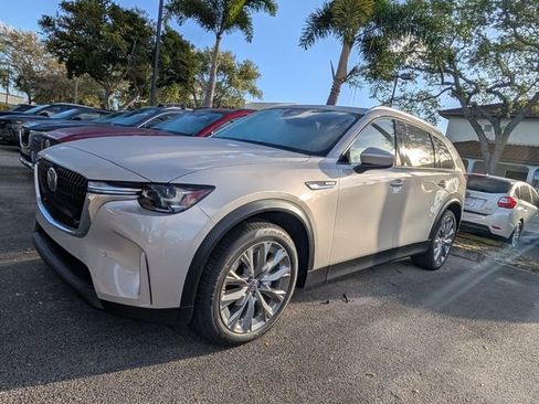 New 2026 MAZDA CX-90 Plug-In Hybrid w/ Preferred image 3