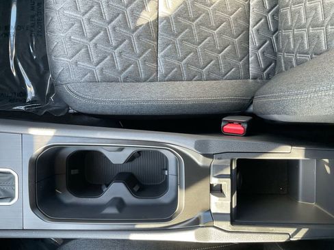 New 2026 Nissan Kicks SV image 23