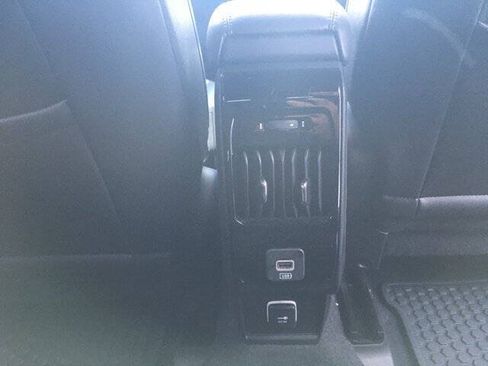 Used 2024 Jeep Compass Trailhawk AWD/4WD image 25