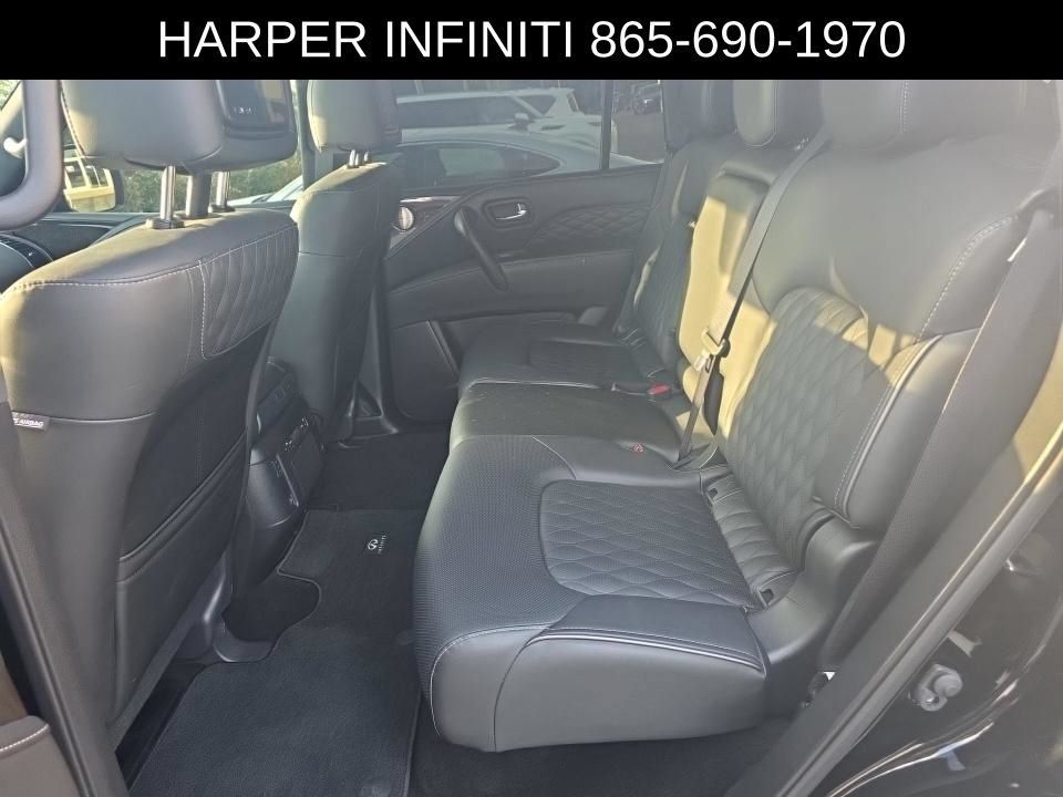 Used 2023 INFINITI QX80 Sensory w/ All-Season Package AWD/4WD image 7