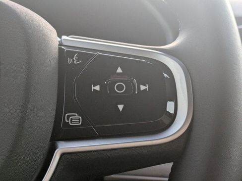 New 2026 Volvo XC90 B5 Ultra w/ Protection Package Premier image 34