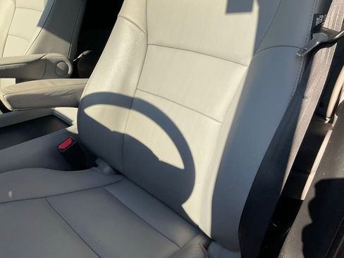 Used 2021 Honda Pilot EX-L image 17