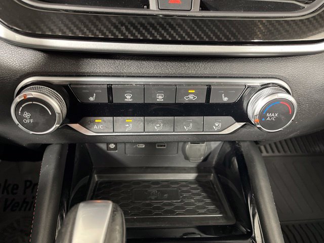 Used 2024 Nissan Altima 2.5 SR w/ SR Premium Package FWD image 32