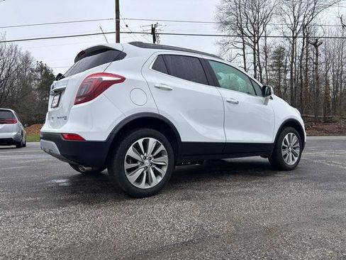 Used 2018 Buick Encore Preferred AWD/4WD image 7
