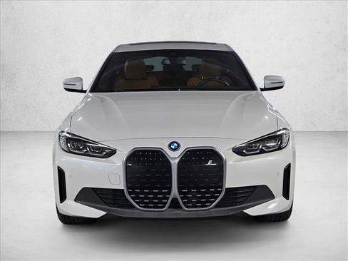 Certified 2023 BMW i4 eDrive40 w/ Premium Package image 2