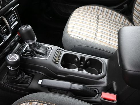 New 2026 Jeep Wrangler Unlimited Sport AWD/4WD image 15