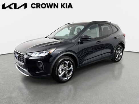 Used 2025 Ford Escape ST-Line Select AWD/4WD image 1