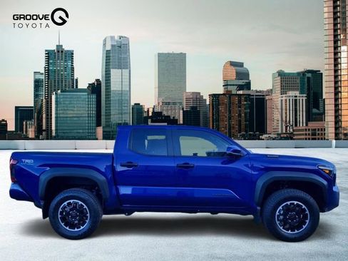 Used 2025 Toyota Tacoma TRD Off-Road w/ TRD Off Road Upgrade Package image 7