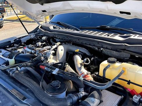 Used 2023 Ford F250 Platinum image 33