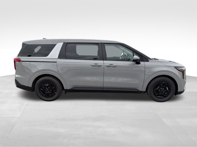 New 2027 Kia Carnival FWD image 8