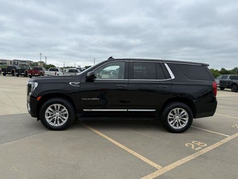 Used 2024 GMC Yukon SLT AWD/4WD image 5