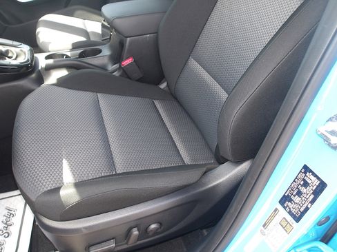 Used 2025 Kia Soul S FWD image 12