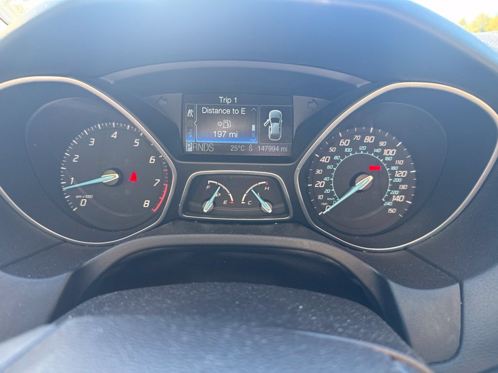 Used 2012 Ford Focus Titanium FWD image 7