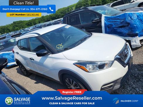 Used 2020 Nissan Kicks S FWD image 5