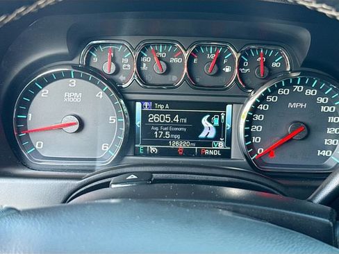 Used 2018 Chevrolet Tahoe LS RWD image 12
