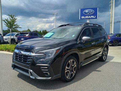 Certified 2023 Subaru Ascent Touring AWD/4WD image 1