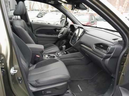 Certified 2025 Subaru Forester Touring image 37