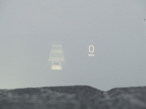 Used 2024 GMC Yukon Denali w/ Denali Reserve Package image 10