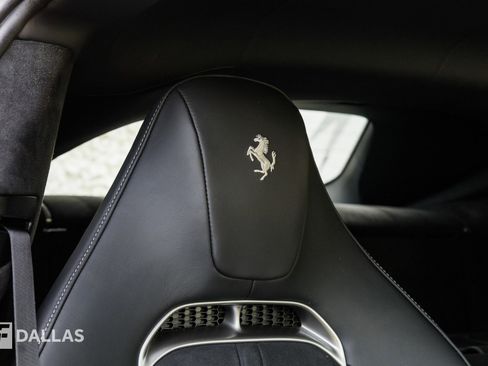 Used 2025 Ferrari 12Cilindri image 34