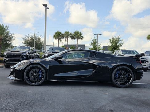 New 2026 Chevrolet Corvette Z06 w/ Stealth Interior Trim Package RWD image 3