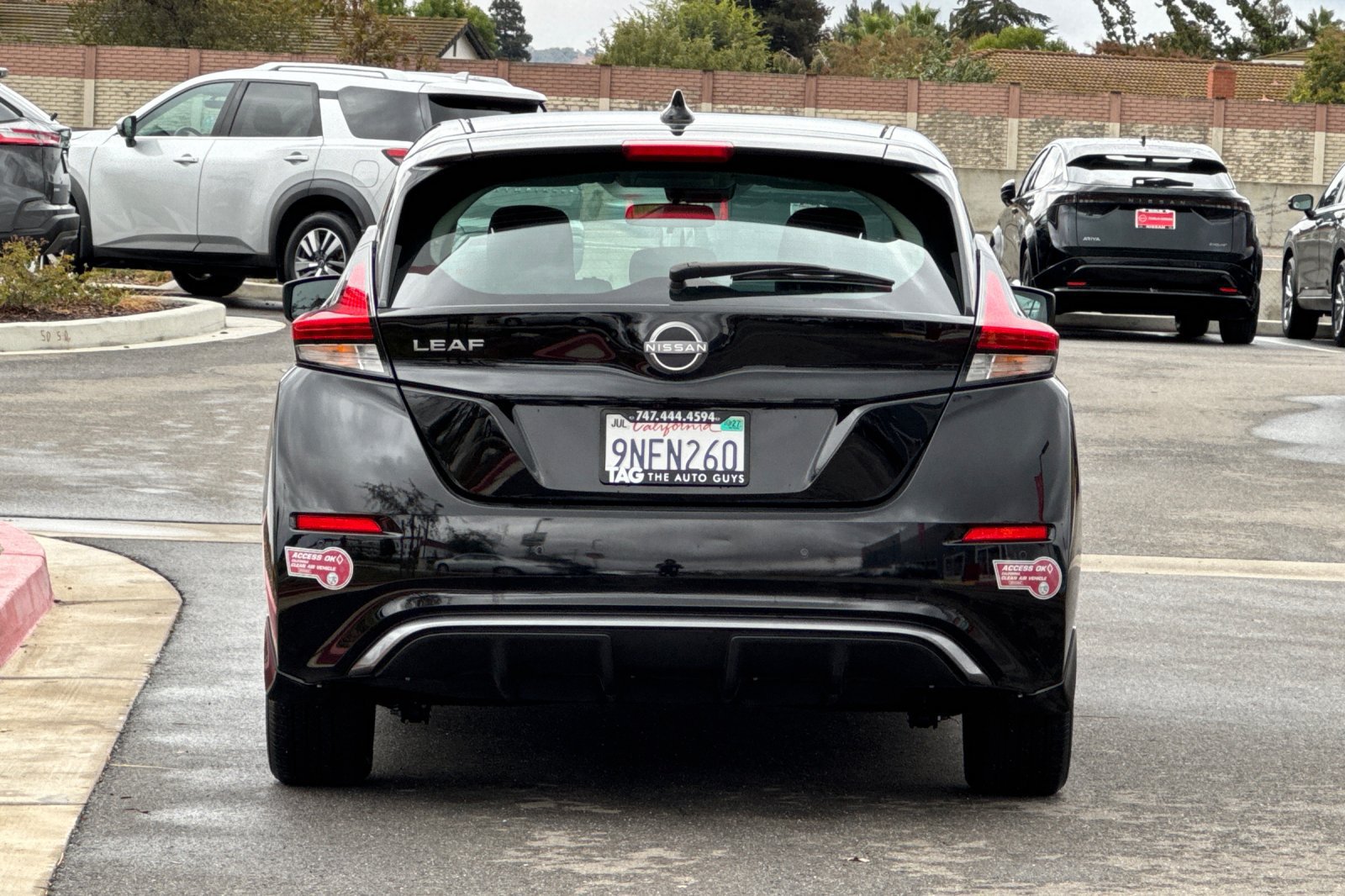 Used 2025 Nissan Leaf S FWD image 5