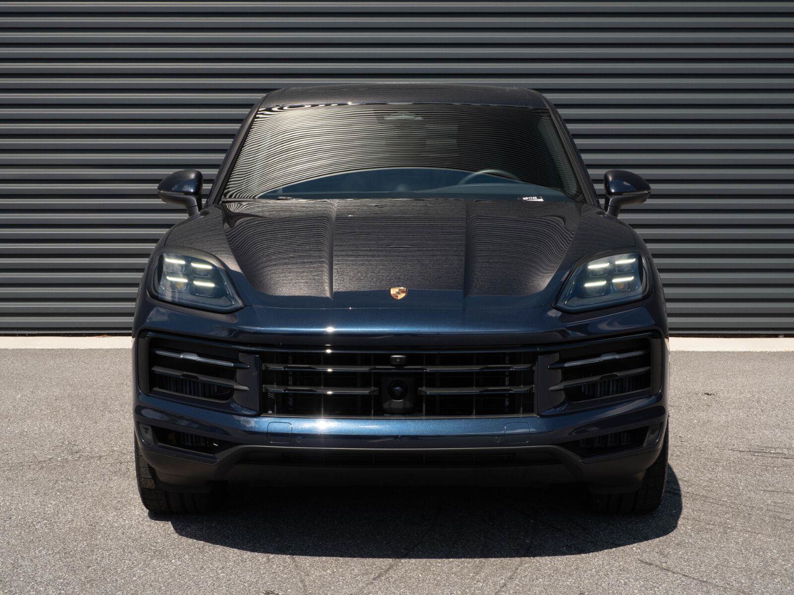 Used 2026 Porsche Cayenne S AWD/4WD image 36
